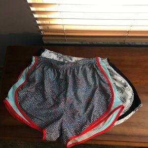 NIKE TEMPO Running Shorts (L) BUNDLE